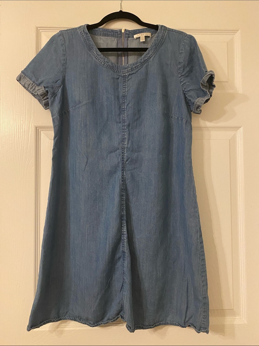 Spense Light Blue Denim Short Sleeve Shift Dress